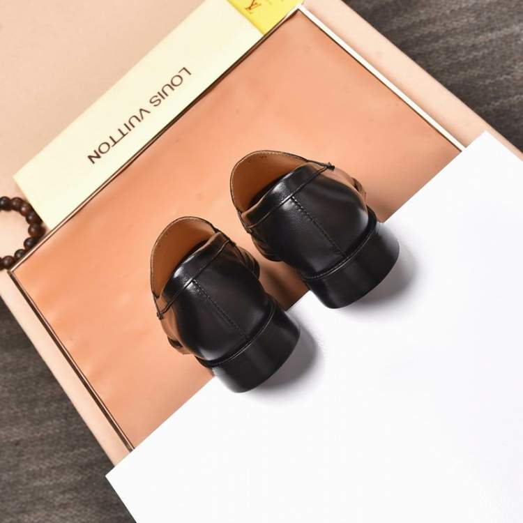Picture of Louis Vuitton Shoes _SKULVsz38-45mnf021414108